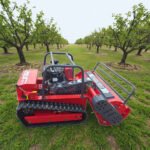 Free Shipping CE EPA Diesel Engine Grass Cutting Machine Agriculture Rubber Tracks Remote Control Robot Lawn Mower - Image 5